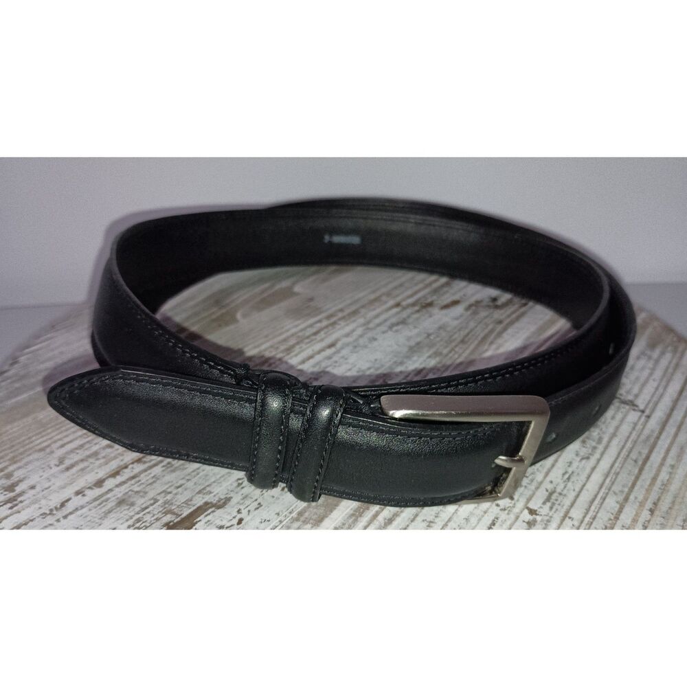 NO BRAND: Black Genuine Leather Belt with Brass Buckle, Men's Size 52 - Picture 1 of 3